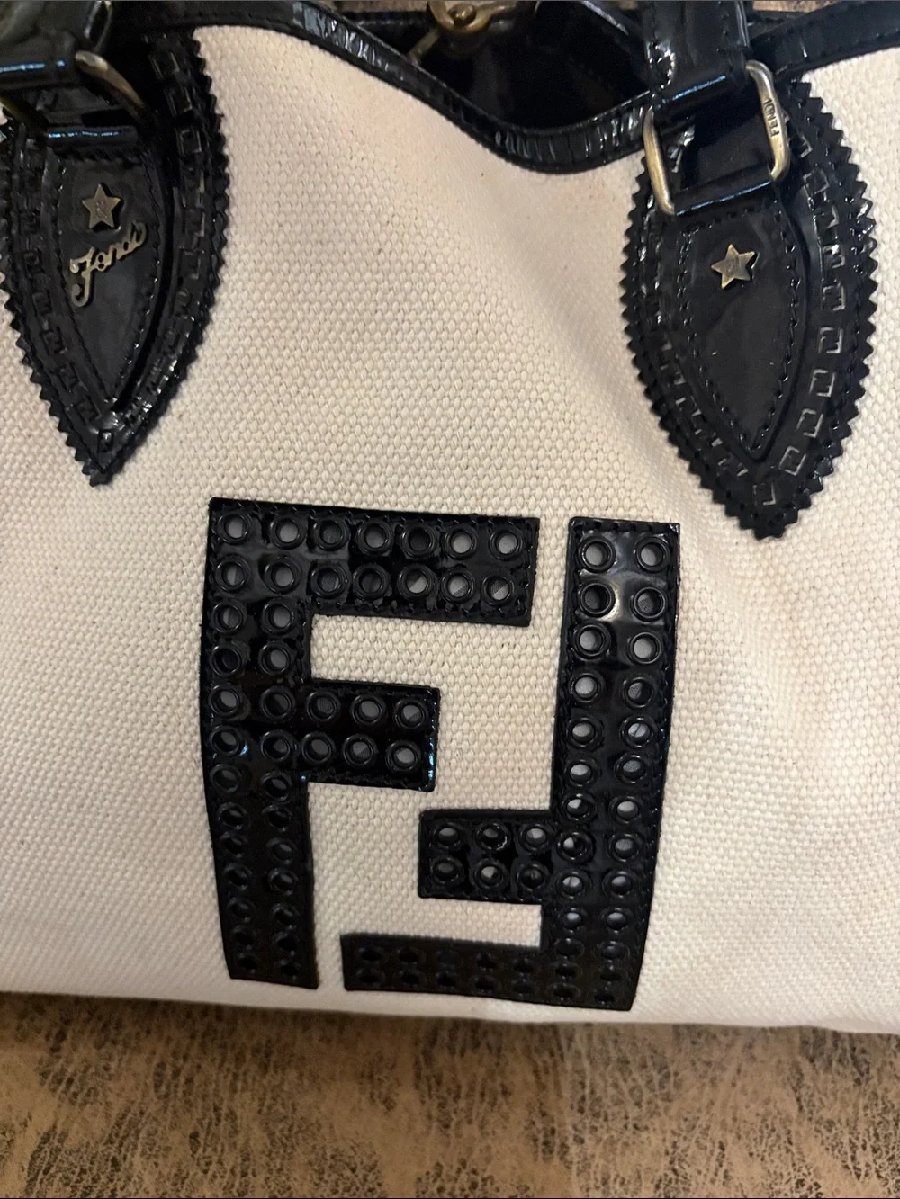 Vintage Fendi White Canvas Shoulder Bag with Black Patent Leather Logo and Trim - Picture 11 of 12